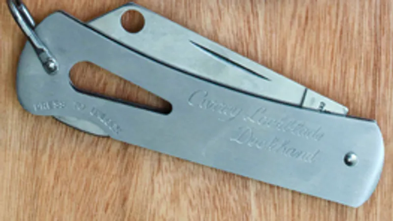 Riggekniv  med og uten merlepren